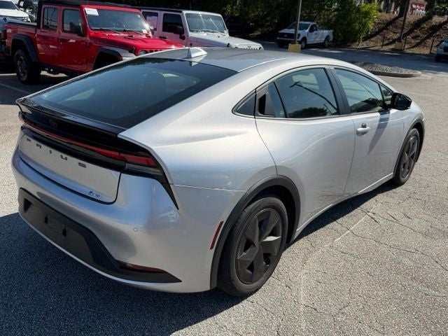 2025 Toyota Prius LE