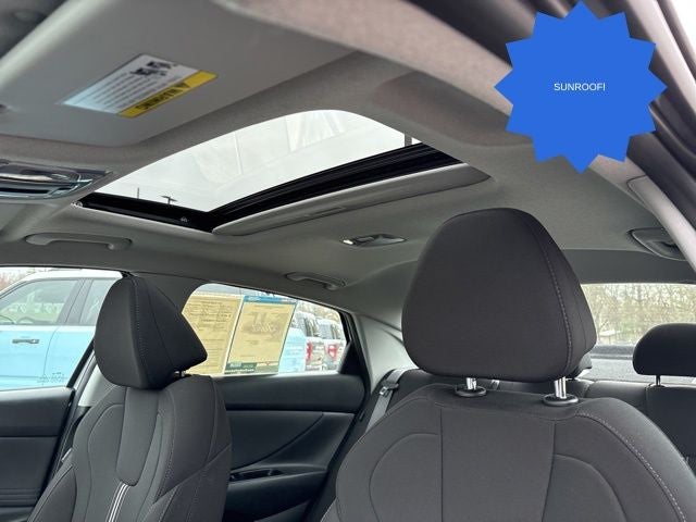 2025 Hyundai Elantra SEL Convenience