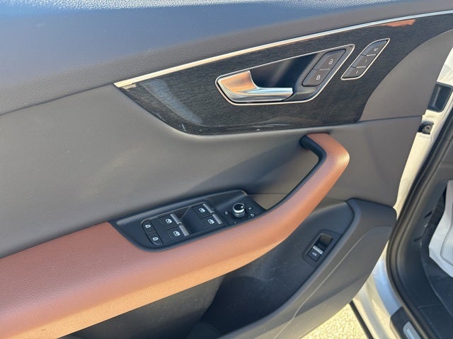 2022 Audi Q7 45 Premium quattro