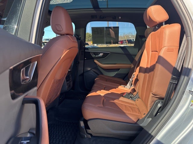 2022 Audi Q7 45 Premium quattro