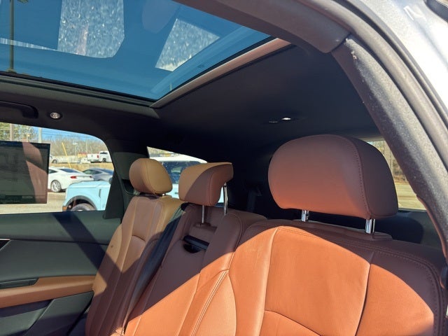 2022 Audi Q7 45 Premium quattro