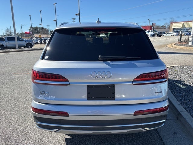 2022 Audi Q7 45 Premium quattro