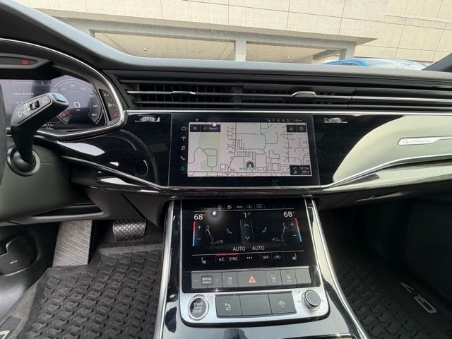 2022 Audi Q7 45 Premium quattro