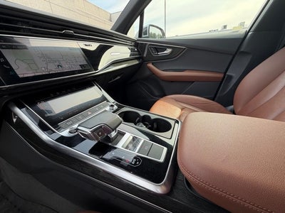 2022 Audi Q7 45 Premium quattro