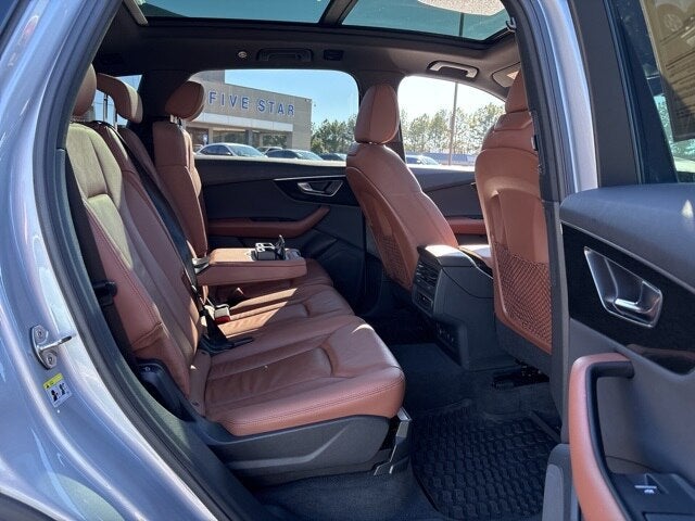 2022 Audi Q7 45 Premium quattro