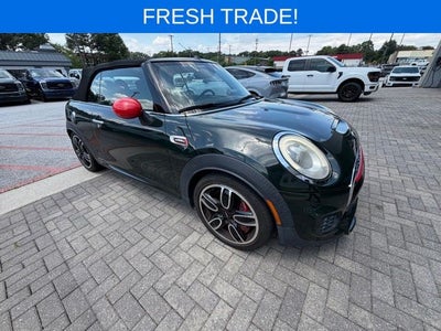 2017 MINI John Cooper Works Base