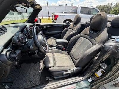 2017 MINI John Cooper Works Base