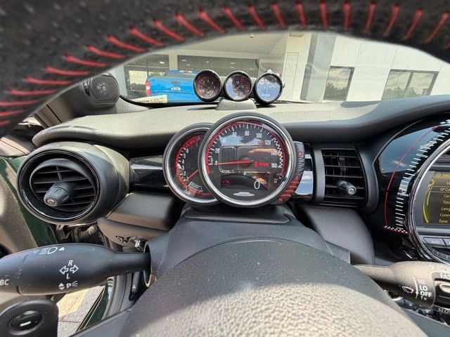 2017 MINI John Cooper Works Base