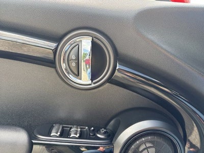 2017 MINI John Cooper Works Base