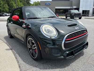 2017 MINI John Cooper Works Base