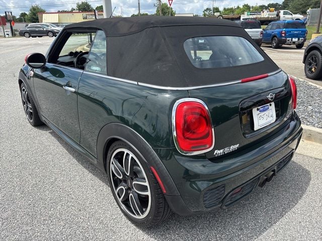 2017 MINI John Cooper Works Base