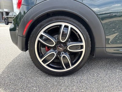2017 MINI John Cooper Works Base