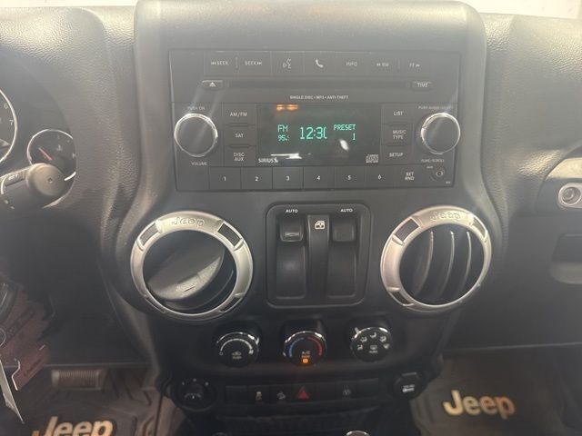 2017 Jeep Wrangler Sahara