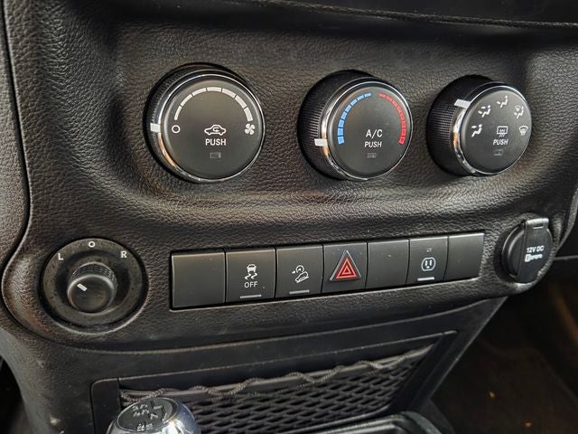 2017 Jeep Wrangler Sahara