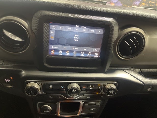 2022 Jeep Wrangler Sport