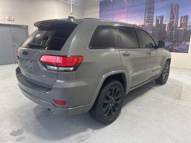 2019 Jeep Grand Cherokee Laredo