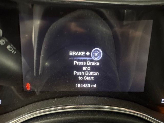 2016 Jeep Grand Cherokee Overland *TOTAL LOSS*