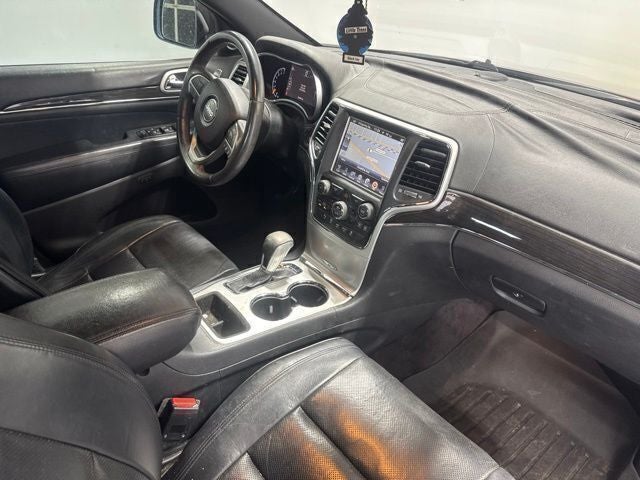 2016 Jeep Grand Cherokee Overland *TOTAL LOSS*
