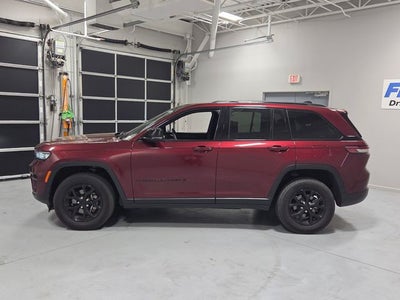 2025 Jeep Grand Cherokee Altitude