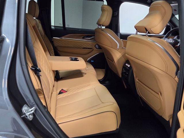 2025 Jeep Grand Cherokee Summit Reserve