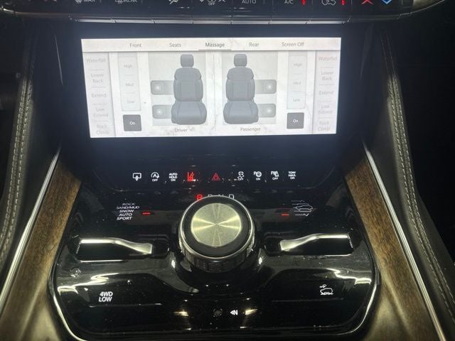 2023 Jeep Grand Wagoneer L Series II