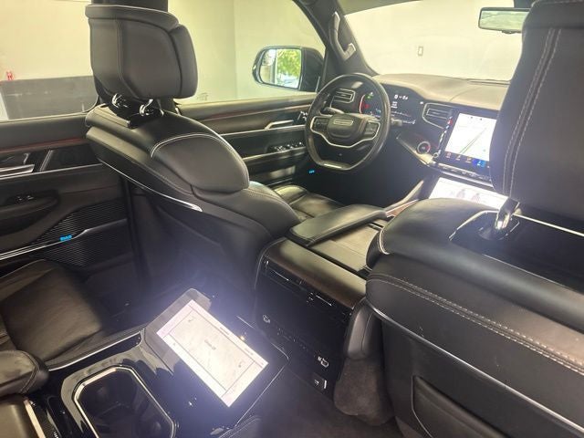 2023 Jeep Grand Wagoneer L Series II