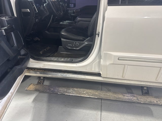 2017 Ford F-350SD Lariat