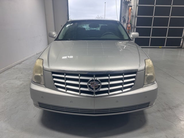 2010 Cadillac DTS Base