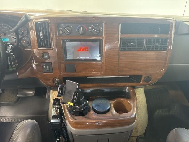 2003 Chevrolet Express Van G1500 Upfitter 135 WB