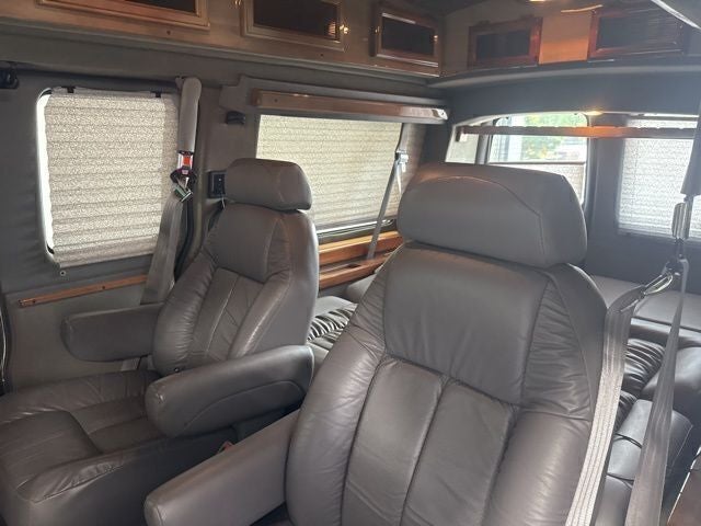 2003 Chevrolet Express Van G1500 Upfitter 135 WB