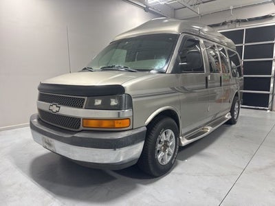 2003 Chevrolet Express Van G1500 Upfitter 135 WB