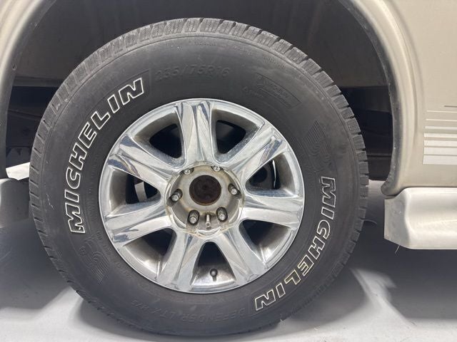 2003 Chevrolet Express Van G1500 Upfitter 135 WB