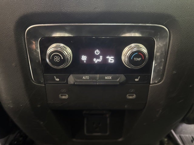 2023 GMC Yukon XL AT4