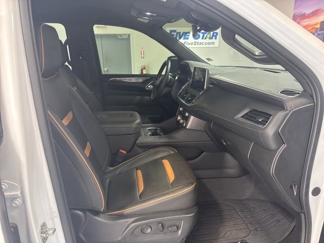 2023 GMC Yukon XL AT4