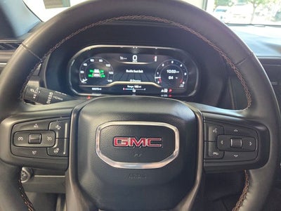 2023 GMC Yukon XL AT4