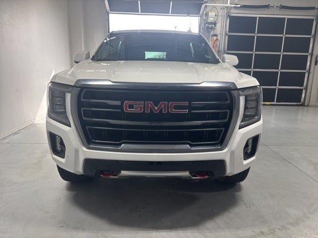 2023 GMC Yukon XL AT4