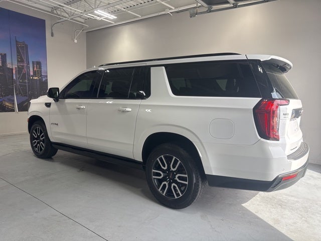 2023 GMC Yukon XL AT4