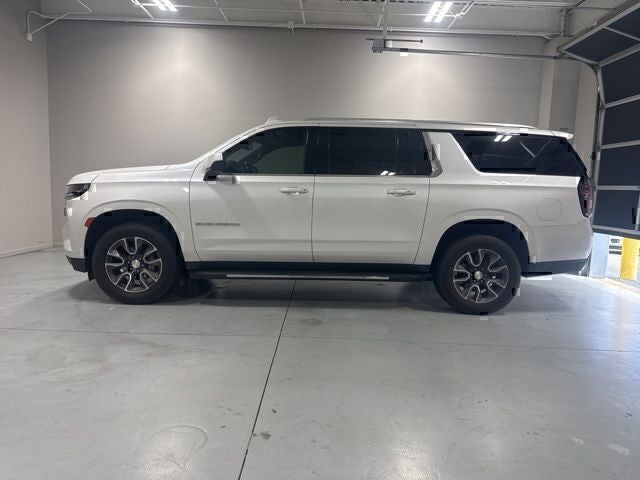 2022 Chevrolet Suburban LT
