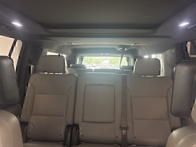 2022 Chevrolet Suburban LT