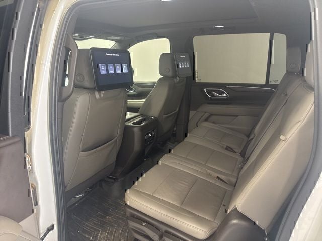 2022 Chevrolet Suburban LT