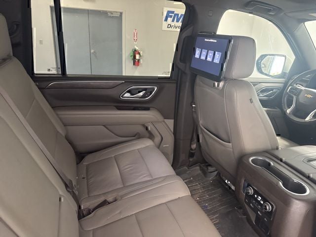 2022 Chevrolet Suburban LT