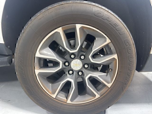 2022 Chevrolet Suburban LT