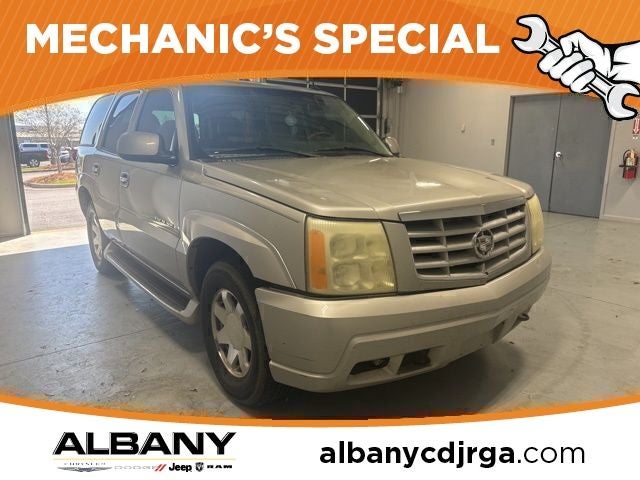 2004 Cadillac Escalade Base
