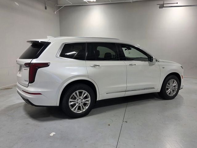 2023 Cadillac XT6 Luxury