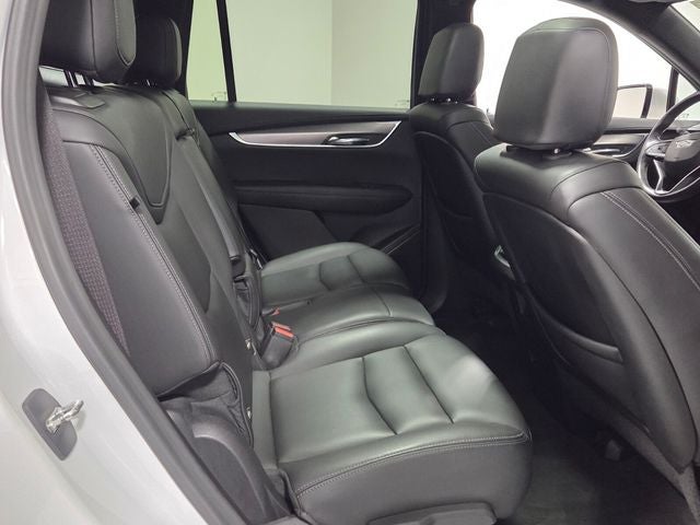 2023 Cadillac XT6 Luxury