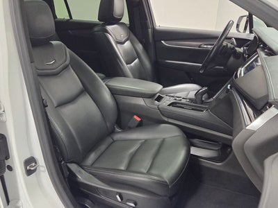 2023 Cadillac XT6 Luxury