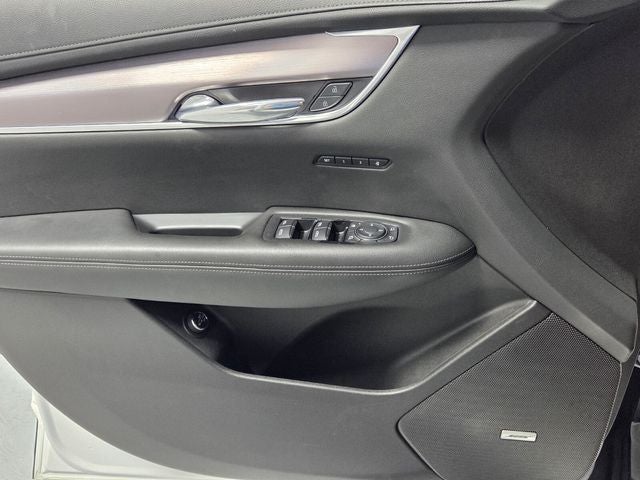 2023 Cadillac XT6 Luxury