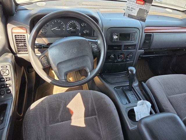 1999 Jeep Grand Cherokee Laredo