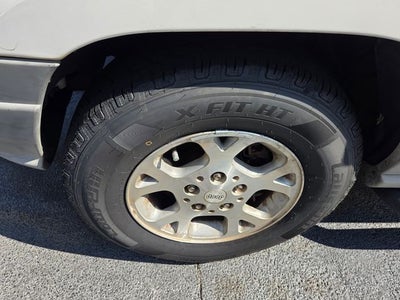 1999 Jeep Grand Cherokee Laredo