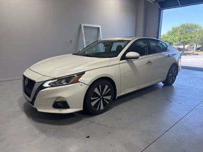 2019 Nissan Altima 2.5 SV